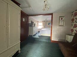 Flambards Hotel