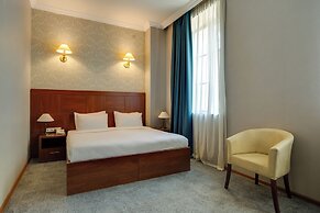 Astoria Tbilisi Hotel
