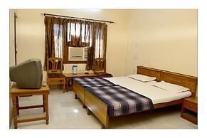 Hotel Raghav Palace