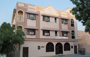 Hotel Raghav Palace