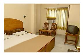 Hotel Raghav Palace