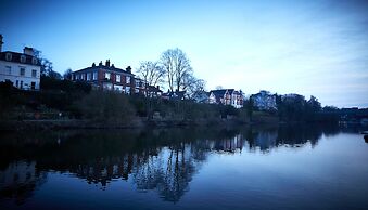 The Boathouse & Riverside Rooms