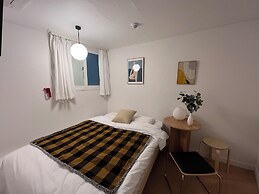 Hostel ARA125