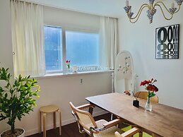 Hostel ARA125
