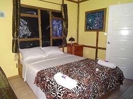 Cocopele Inn