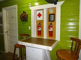 Cocopele Inn