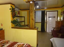 Cocopele Inn