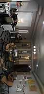 Remnant Guesthouse - Hostel