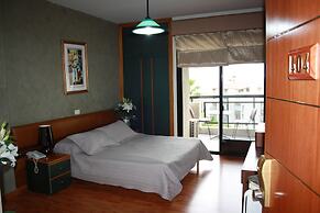Camelot Hotel