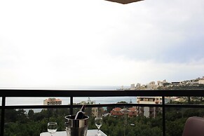 Camelot Hotel