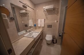 Grand Itimat Hotel