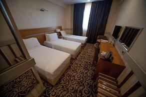 Grand Itimat Hotel
