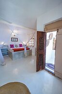 Sharazād Boutique Hotel