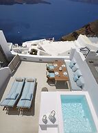 Olea Cave House