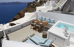 Olea Cave House