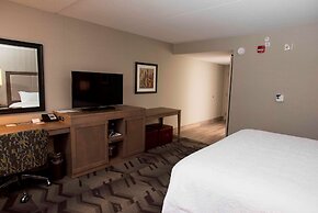 Hampton Inn & Suites by Hilton Thunder Bay