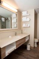 Hampton Inn & Suites by Hilton Thunder Bay
