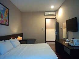 Oasis Siliwangi Sport Hotel