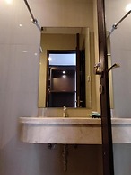 Oasis Siliwangi Sport Hotel