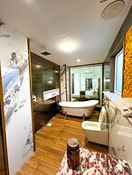 Hotel Crown Inn