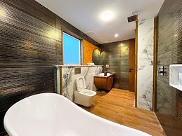 Hotel Crown Inn