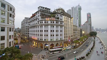 Xinhua Hotel