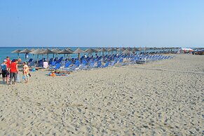 Hotel Platon Beach