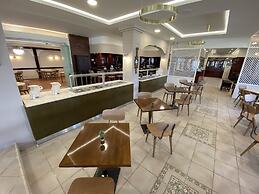 Hotel Platon Beach
