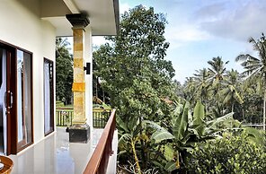 Tini Villa
