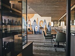 ARX Hotel & Restaurant