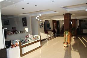 Mesut Hotel