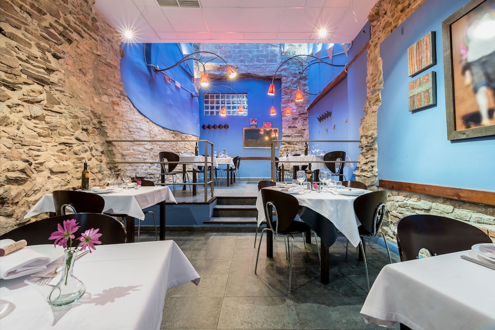 Hotel & Restaurant Cal Llop