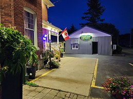 Maple Leaf Motel