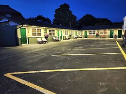 Maple Leaf Motel