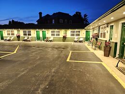 Maple Leaf Motel