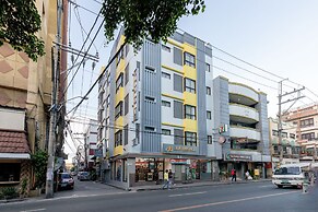 Baymont Suites & Residences