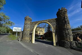 Qebele Yeddı Gozel Hotel