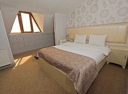 Qebele Yeddı Gozel Hotel