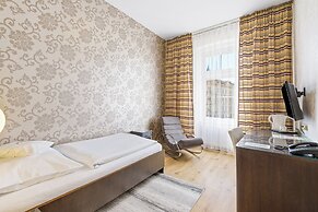 Hotel Trinity