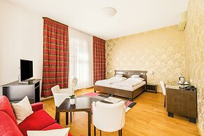 Hotel Trinity