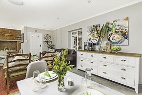 La Montagne Bed & Breakfast