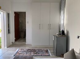 Muco Guest House