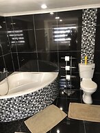 Muco Guest House