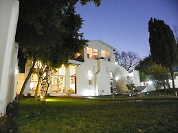 Muco Guest House