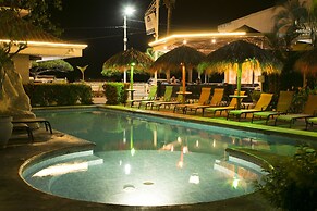 Hotel Alamar
