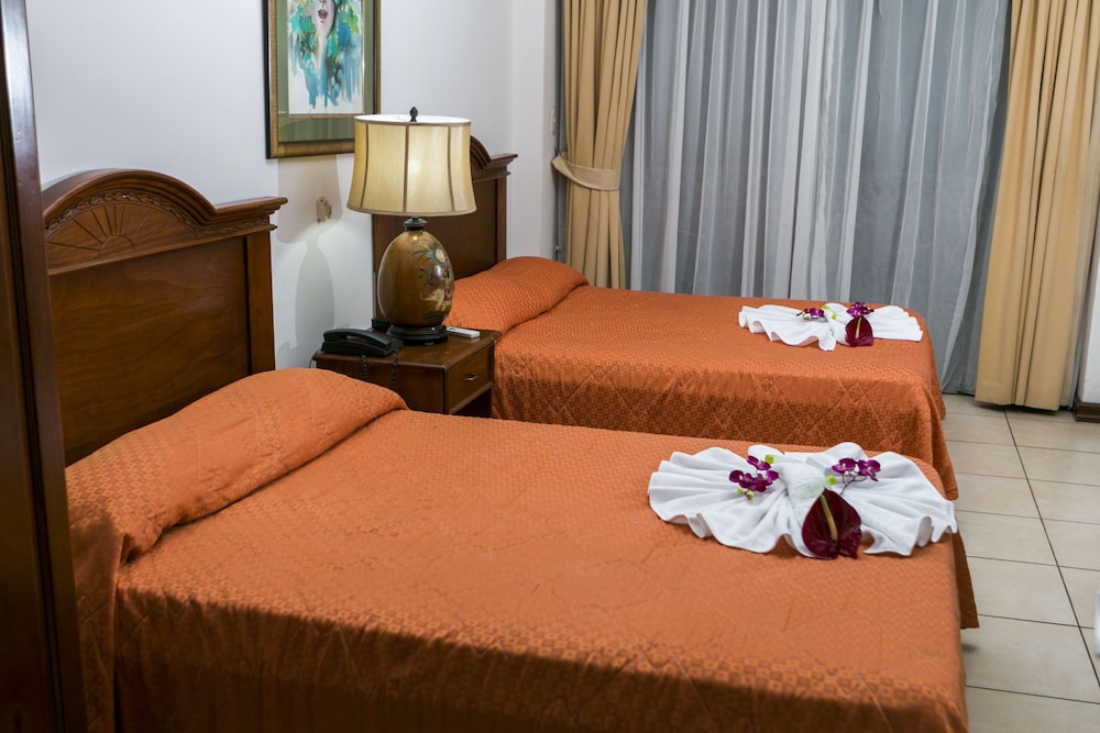 Hotel Alamar