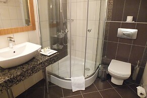 Emir Royal Hotel