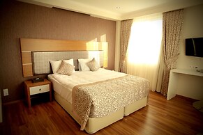 Edis Premier Hotel