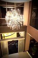 Edis Premier Hotel