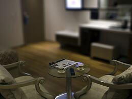 Edis Premier Hotel
